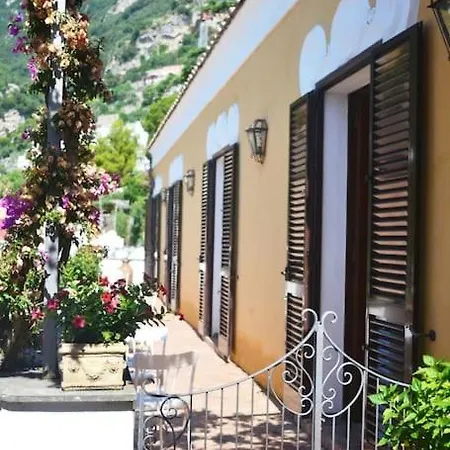 Antique With An Enclosed Garden And Seaview Villa *