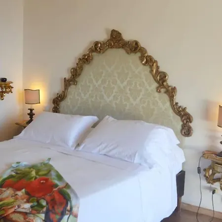 Antique With An Enclosed Garden And Seaview Villa *